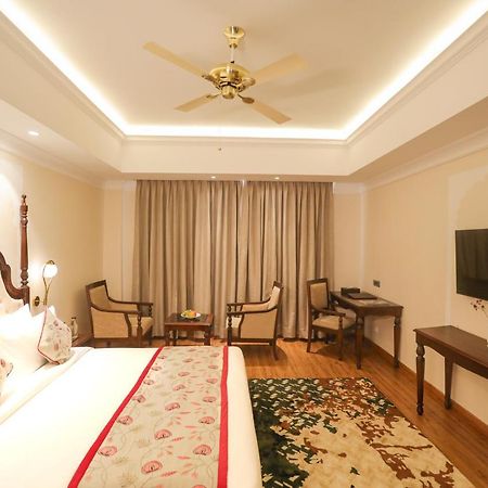 Regenta Central City Vilas Palace Ambala Bagian luar foto